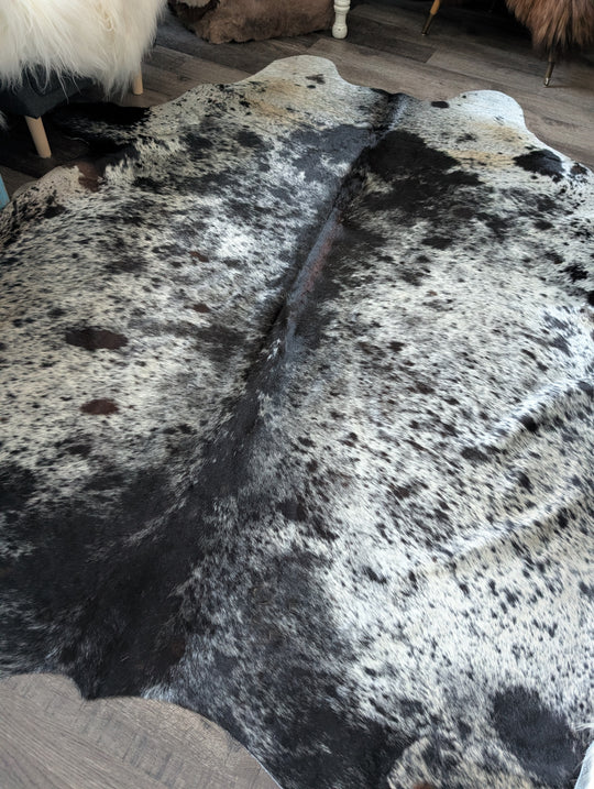 SaltPepTri#171❤️❤️94.5" x 83" Massive Cowhide Rug (Nat's Favourite)