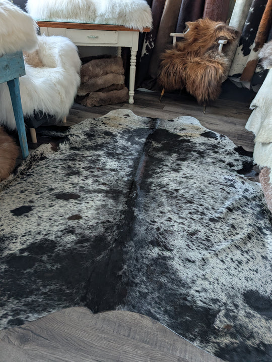 SaltPepTri#171❤️❤️94.5" x 83" Massive Cowhide Rug (Nat's Favourite)