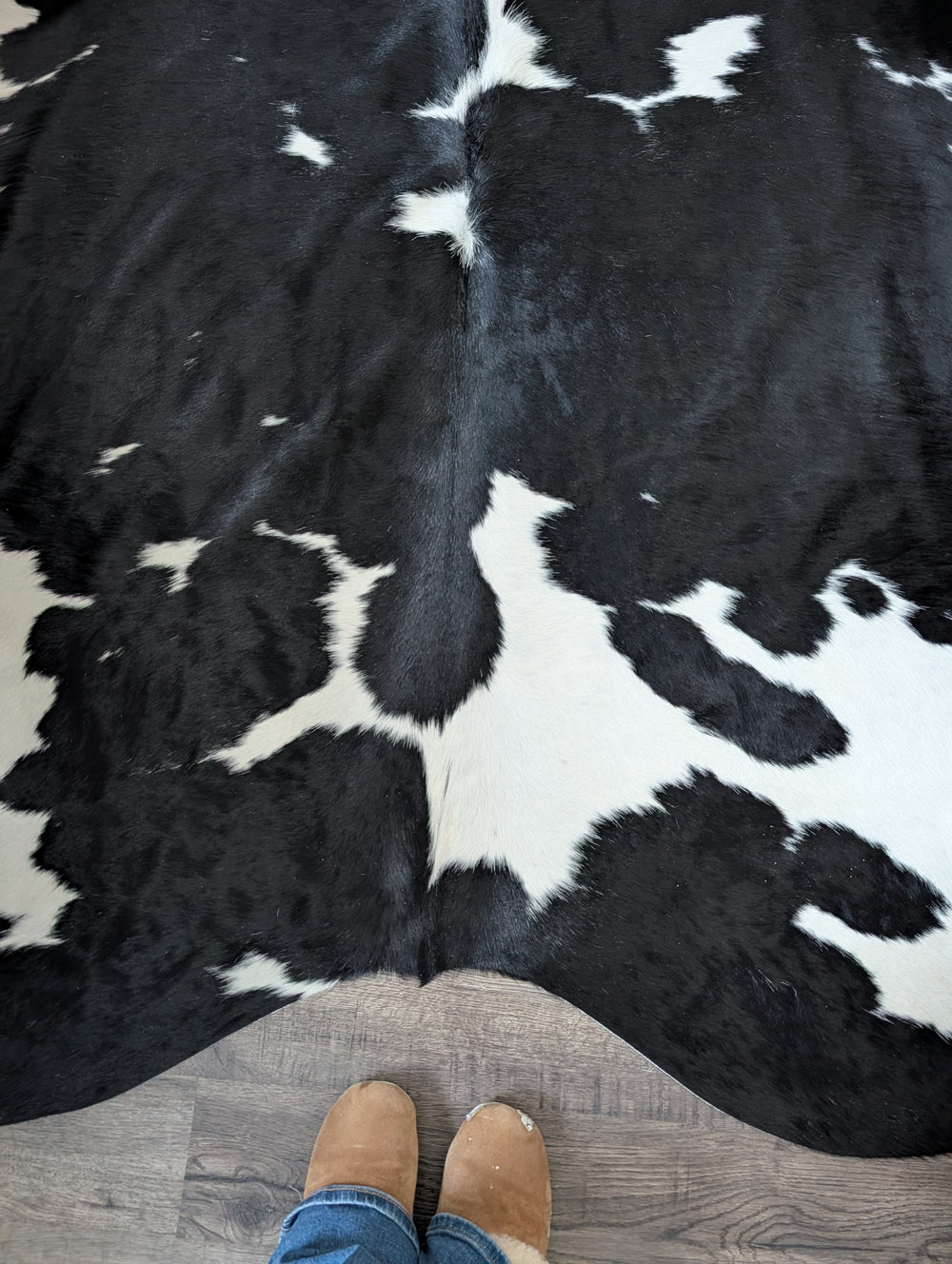 BlackWhite#199❤️93" x 83" Massive Cowhide Rug
