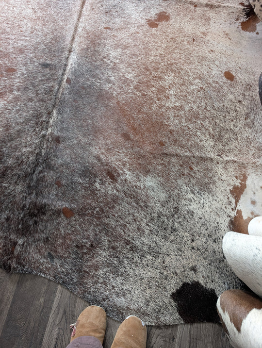 SALTY#10 ❤️91" X 87.5" Gorgeous Extra Large Cowhide