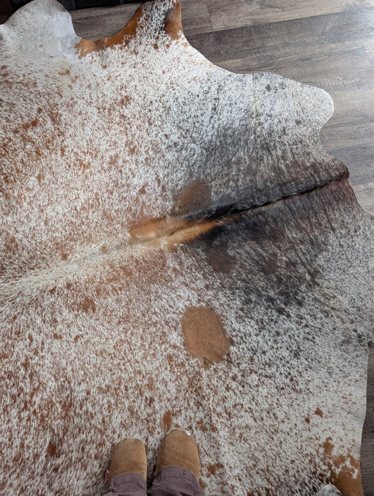 SALTY#11❤️91" x 85" Gorgeous Extra Large Cowhide