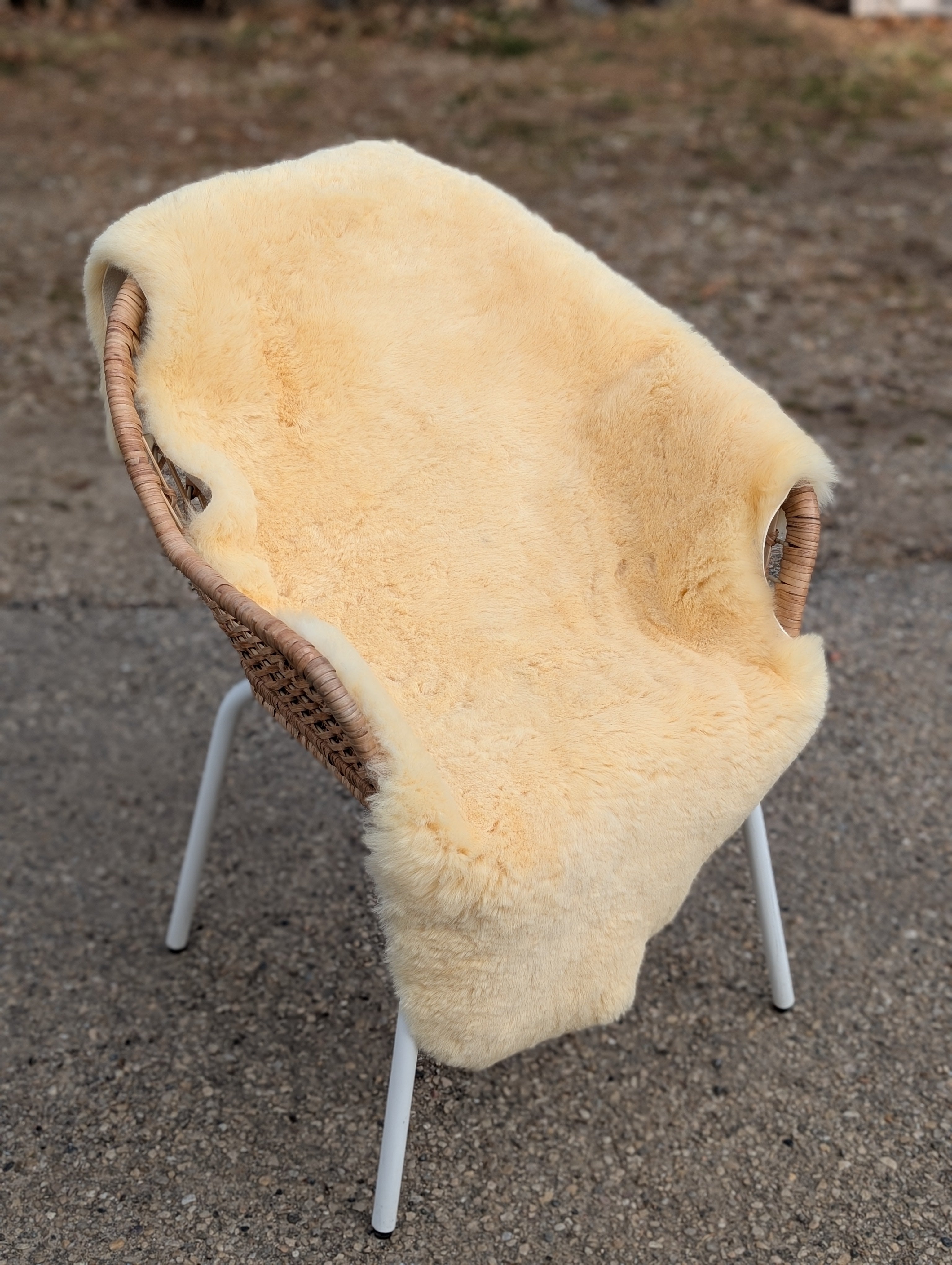 MED2 51" x 33" Extra Large Washable medical sheepskin