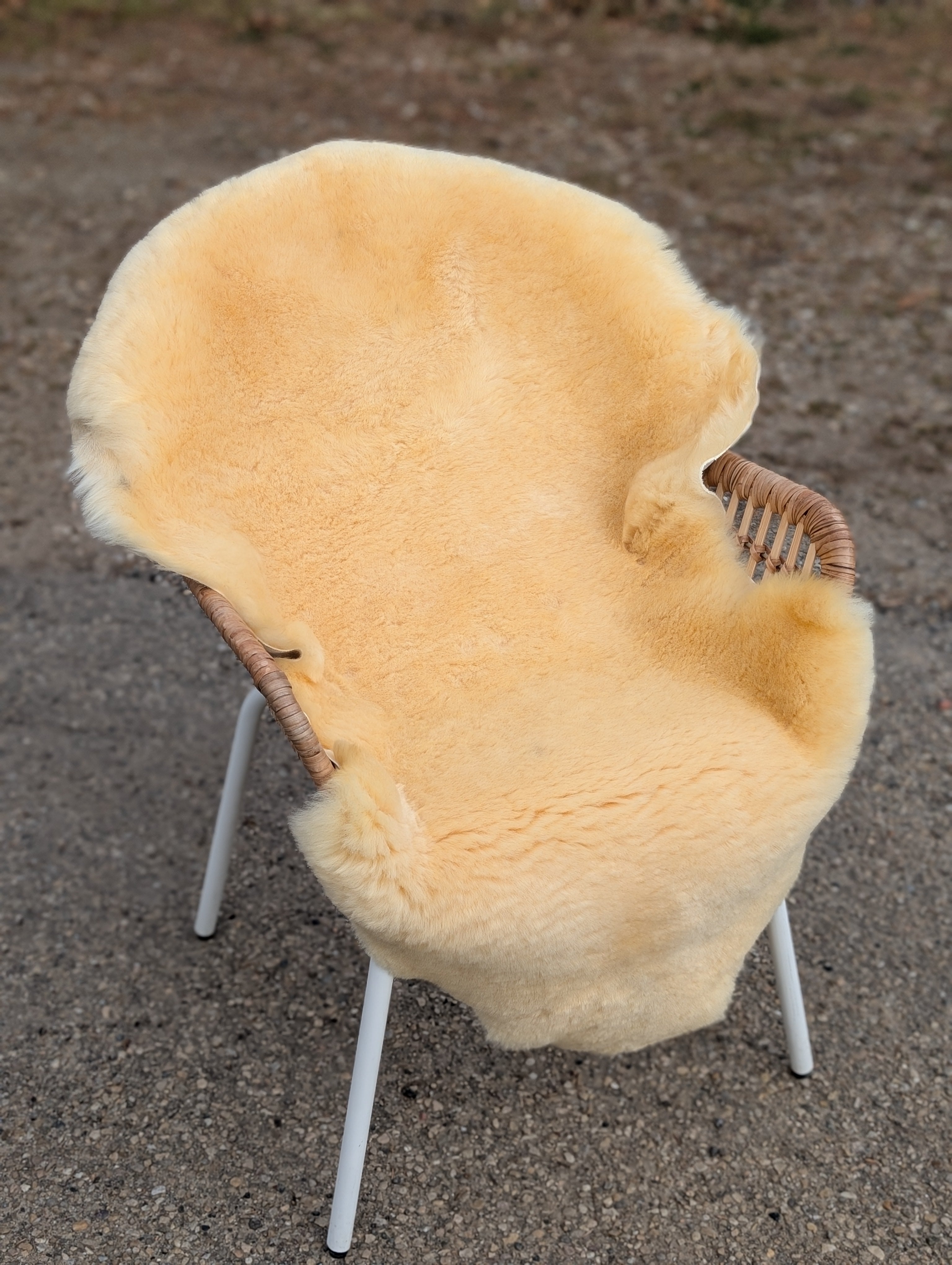 MED1  51" x 29" Extra Large Washable Medical Sheepskin