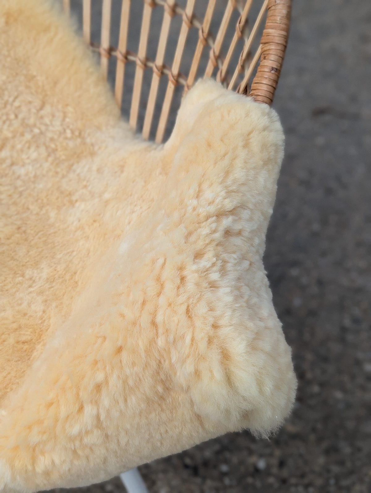 M-17  52" x 35" Extra Large Washable Medical Sheepskin