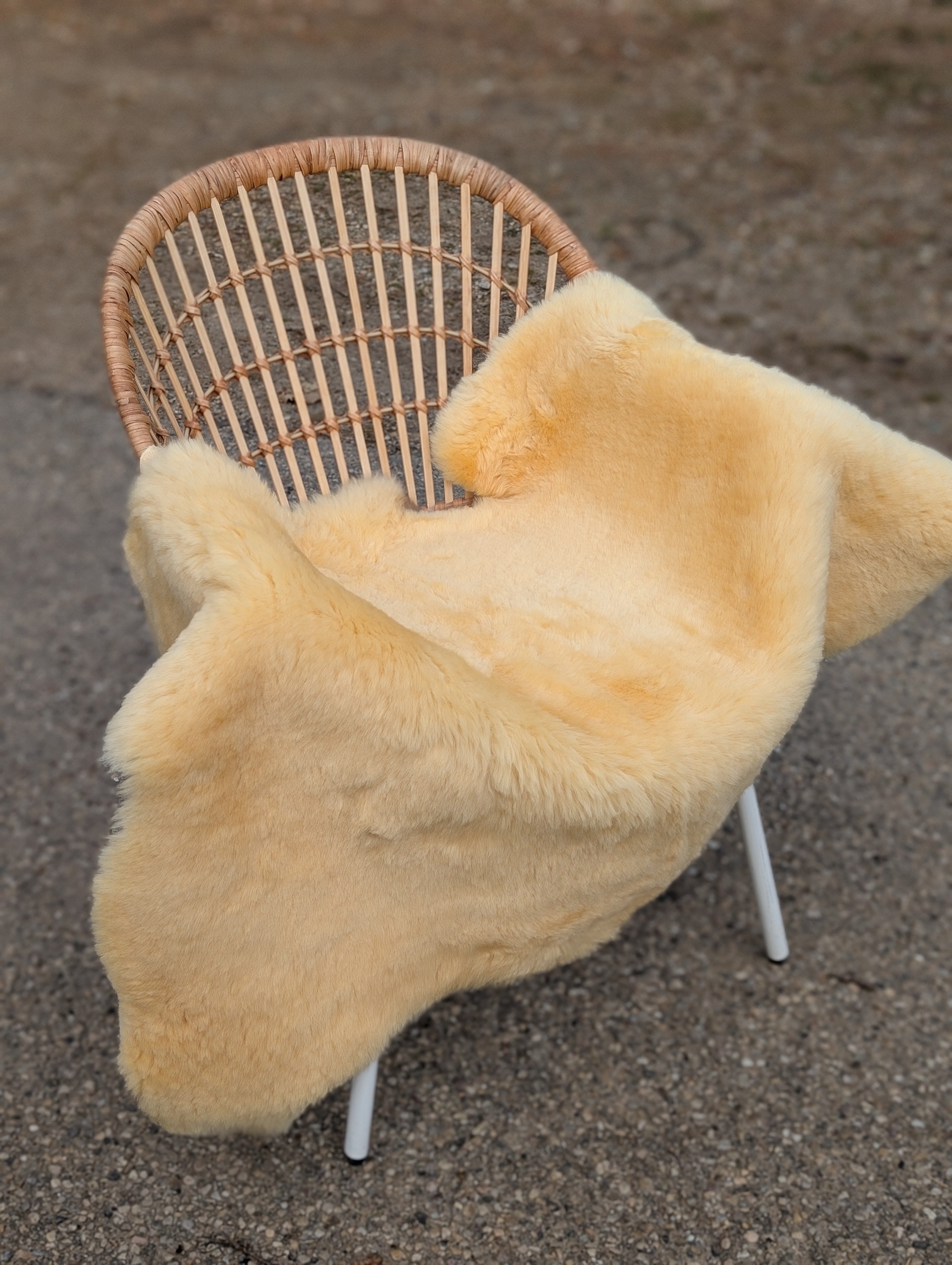 M-12  51.5" x 36" Extra Large Washable Medical Sheepskin
