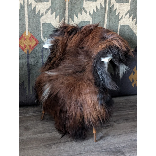 AN14❤️55" x 33" Massive Dark Bronze Icelandic Sheepskin