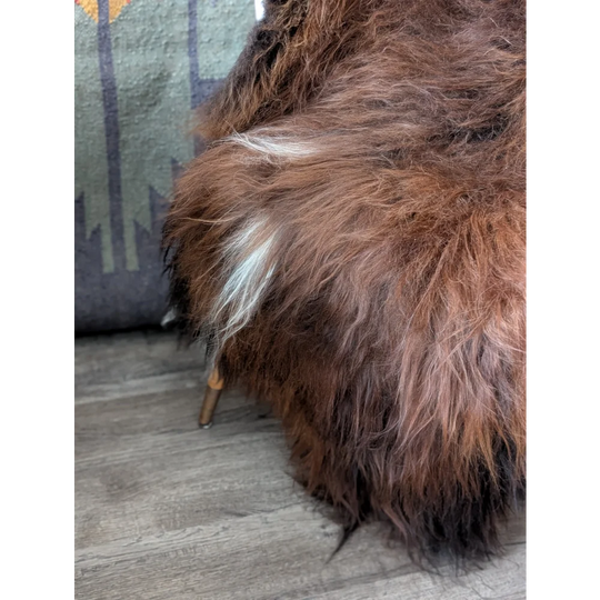 AN14❤️55" x 33" Massive Dark Bronze Icelandic Sheepskin