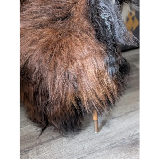AN14❤️55" x 33" Massive Dark Bronze Icelandic Sheepskin