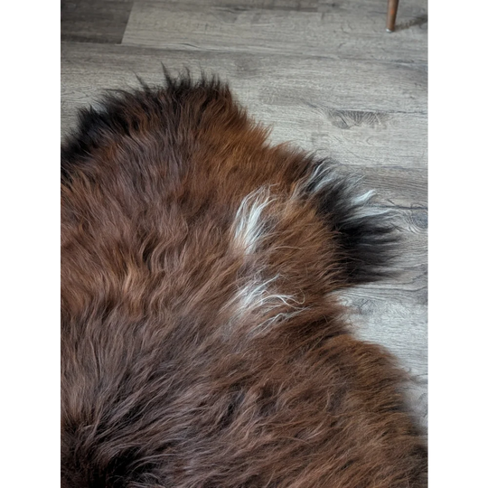 AN14❤️55" x 33" Massive Dark Bronze Icelandic Sheepskin