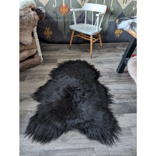 AN15❤️57" x 36" Massive Natural Black Icelandic Sheepskin
