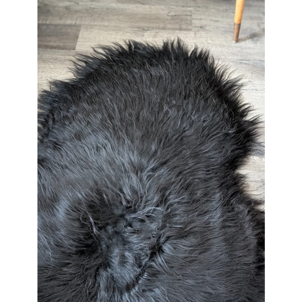 AN15❤️57" x 36" Massive Natural Black Icelandic Sheepskin