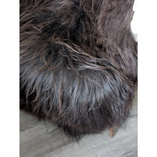 AN16❤️57" x 32" Massive Natural Dark Brown Icelandic Sheepskin