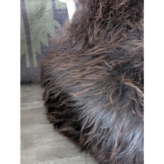 AN16❤️57" x 32" Massive Natural Dark Brown Icelandic Sheepskin