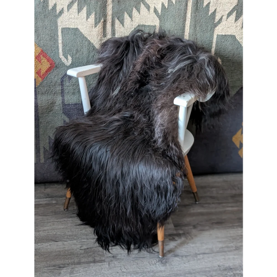 AN19❤️59" x 32" Massive Natural Black Icelandic Sheepskin