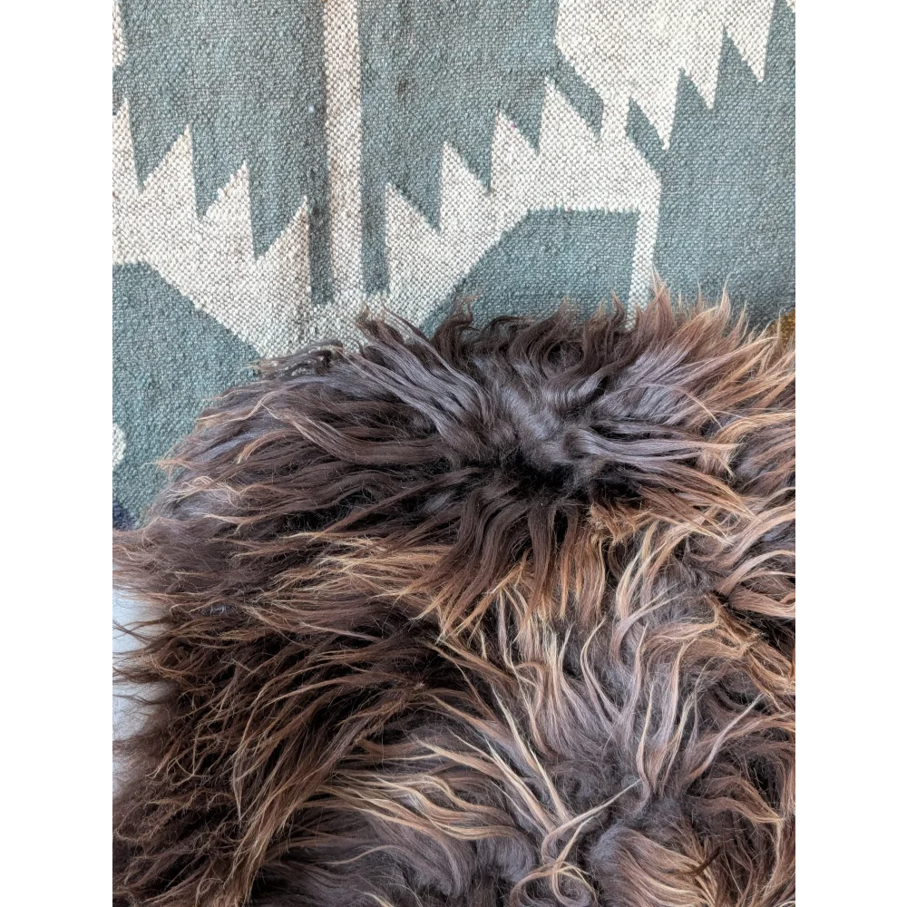 AN24❤️58" x 35" Massive Bronze Icelandic Sheepskin