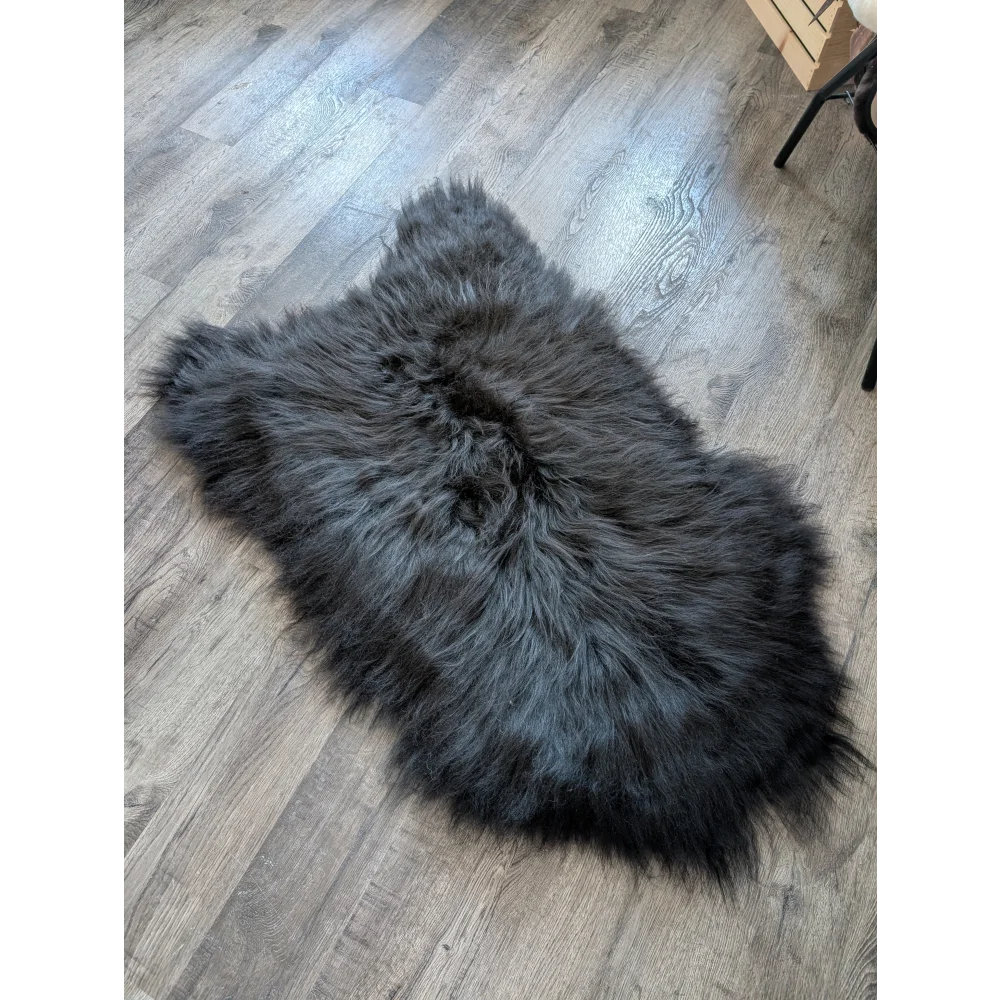 Soft Icelandic sheepskin rug AN50 50x28 plush gray fluffy texture