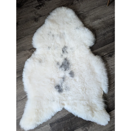 Soft Icelandic sheepskin rug 49x33 inches with fluffy texture
