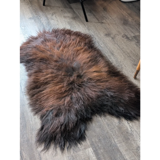 Soft Icelandic sheepskin rug AN55 49x28in brown gradient