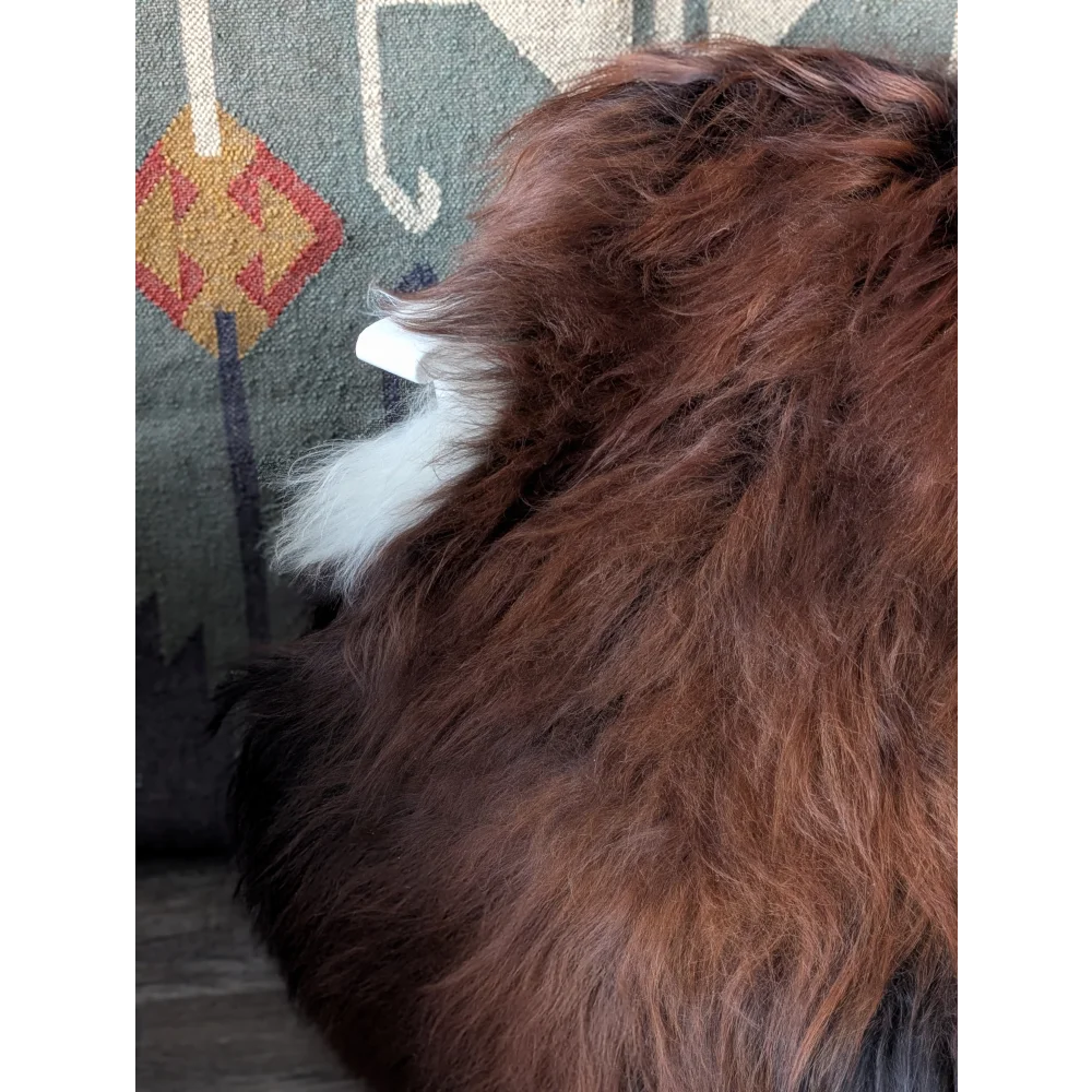 AN6❤️60" x 33" Massive Dark Bronze Icelandic Sheepskin