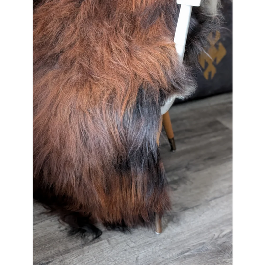 AN6❤️60" x 33" Massive Dark Bronze Icelandic Sheepskin