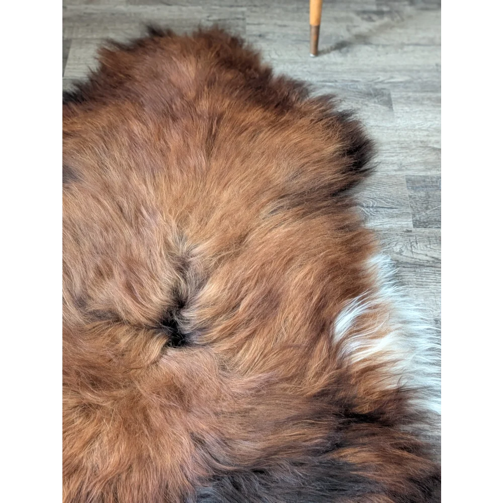 AN7❤️60" x 36" Massive Dark Bronze Icelandic Sheepskin