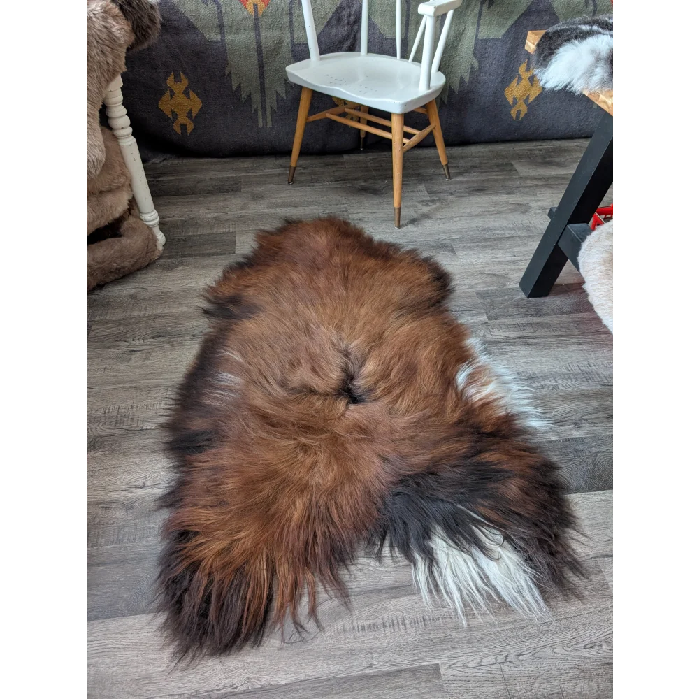 AN7❤️60" x 36" Massive Dark Bronze Icelandic Sheepskin