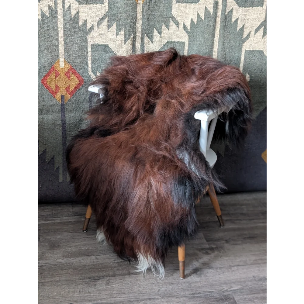 AN8❤️56" x 36" Massive Dark Bronze Icelandic Sheepskin