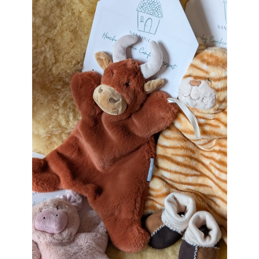 Plush brown bull comforter with soft horns from Baby Gift Set ❤️, perfect for cuddles