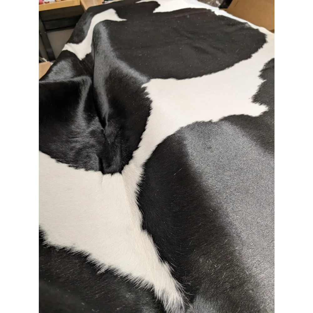 Black&White#159 101" x 80"