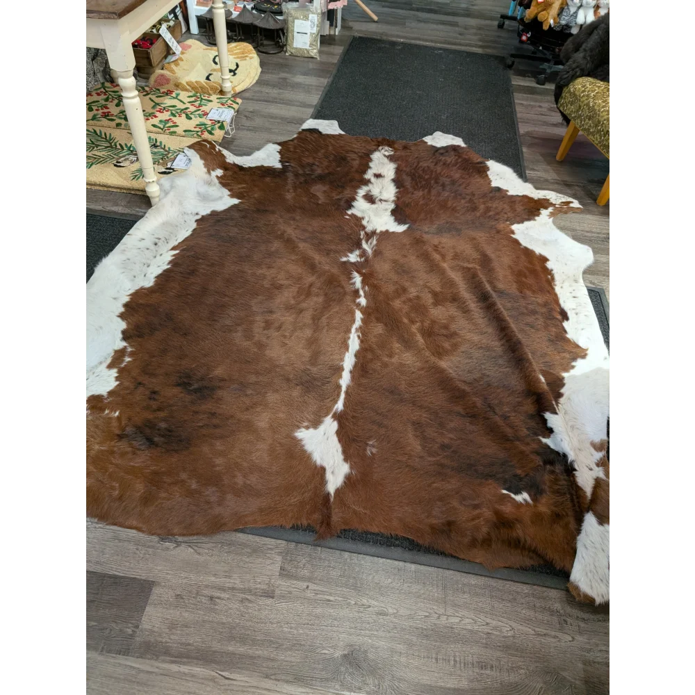 Gorgeous extra large cowhide rug with brown white patches, soft underfoot