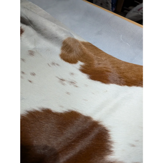 Large BRNWHT147 cowhide rug, 81x82.5in extra large with brown white patches