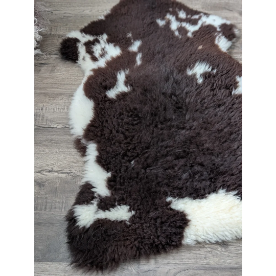 Fluffy cloud like curly wool CSA10 oeko tex cowhide rug 43x27