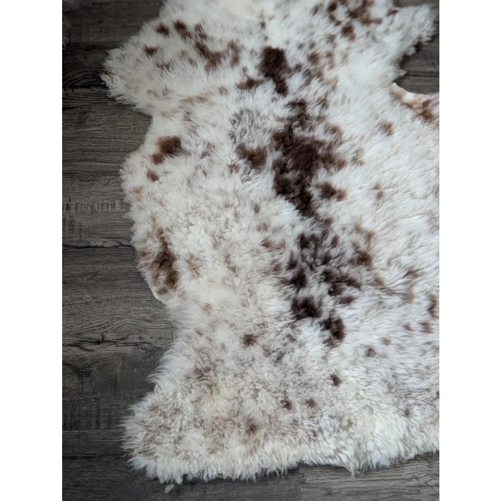 Fluffy cloud sheepskin rug CSA16 oeko tex 41x25 white brown spotted