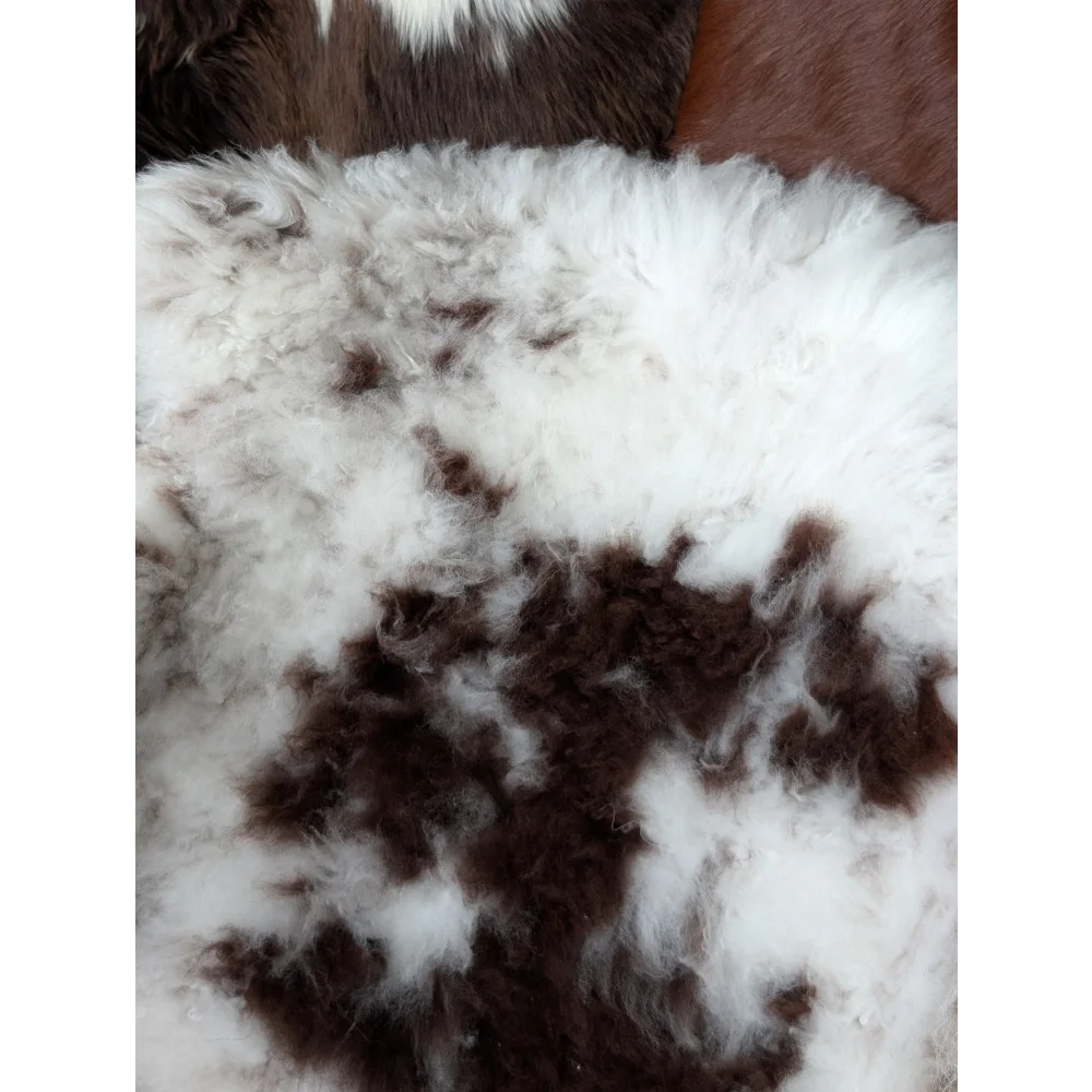 CSA2❤️ 38" x 26" Fluffy Cloud Like Sheepskin