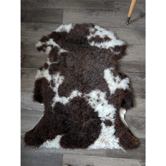 Fluffy cloud like Oeko Tex sheepskin rug, brown white curly fur 42.5x29.5