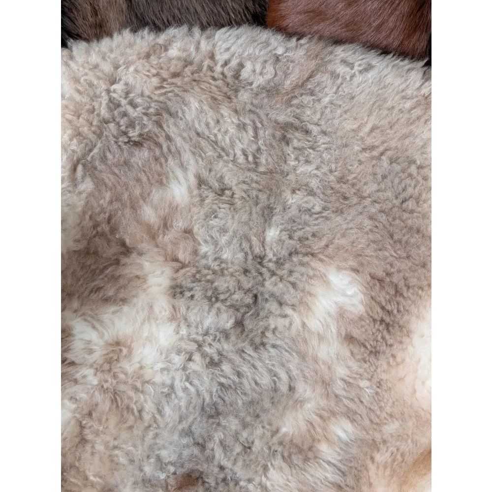 41x27 fluffy cloud sheepskin rug in oeko tex natural colours