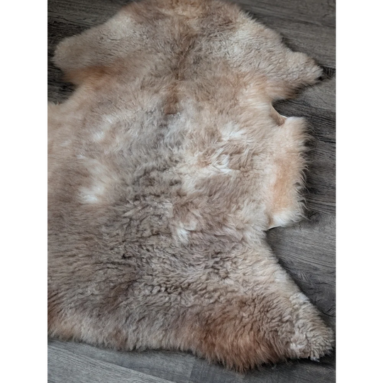 41x27 fluffy cloud sheepskin rug in oeko tex natural colours