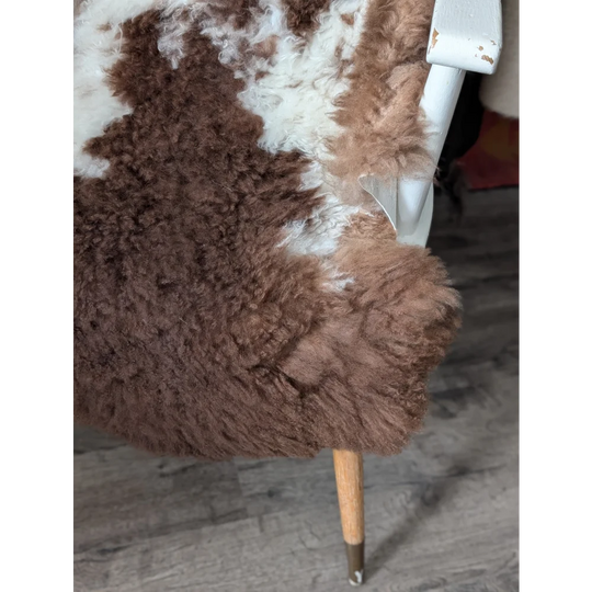 Fluffy cloud like oeko tex sheepskin chair cover in natural colours