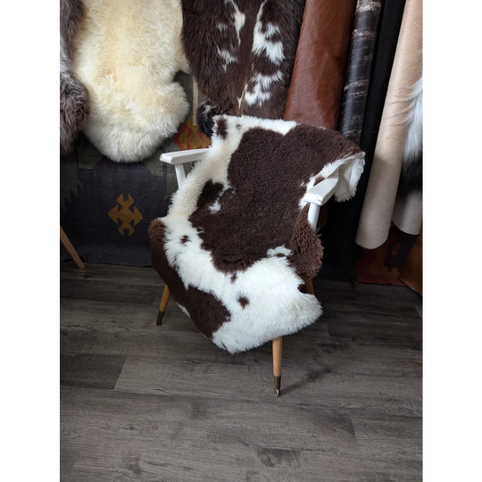 CSB11  45" x 27" Fluffy Cloud Like Sheepskin Grade B