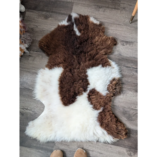 CSB15  46" x 28" Fluffy Cloud Like Sheepskin Grade B