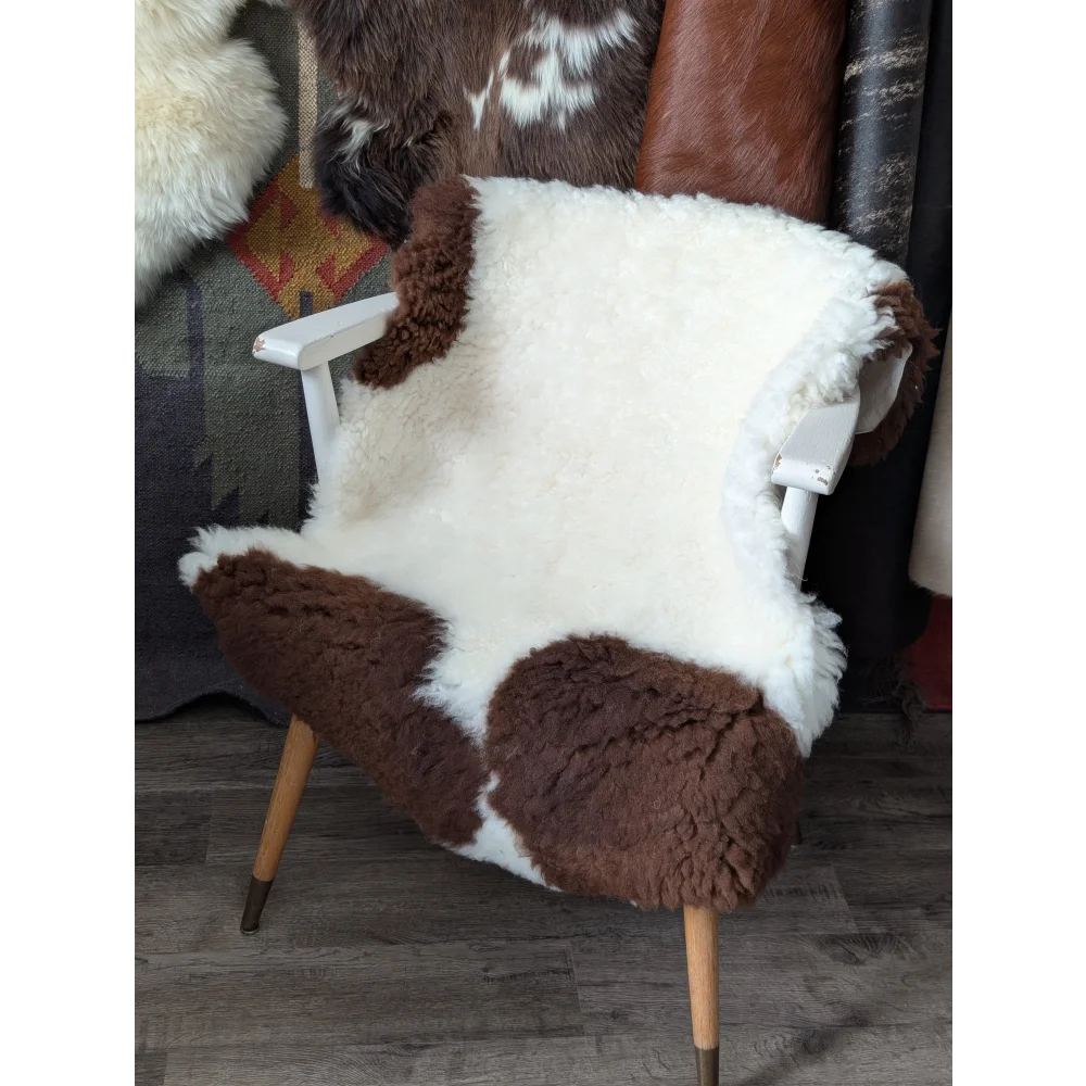 CSB6 39" x 27.5" Fluffy Cloud Like Sheepskin Grade B