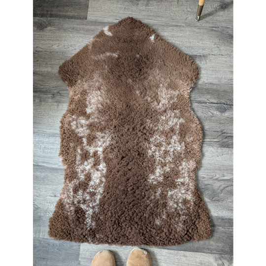 CSB7 42" x 25" Fluffy Cloud Like Sheepskin Grade B