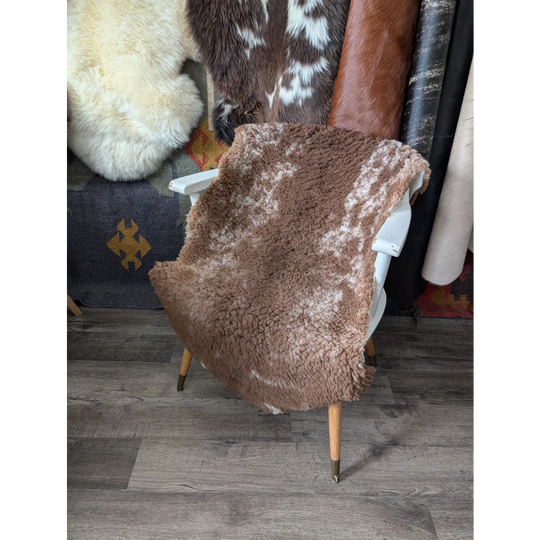 CSB7 42" x 25" Fluffy Cloud Like Sheepskin Grade B