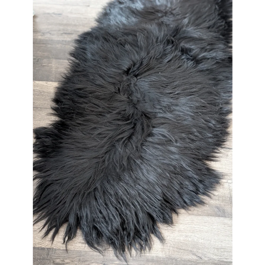 DBLBLK#1 80" x 30" Double Icelandic Sheepskin Natural Black