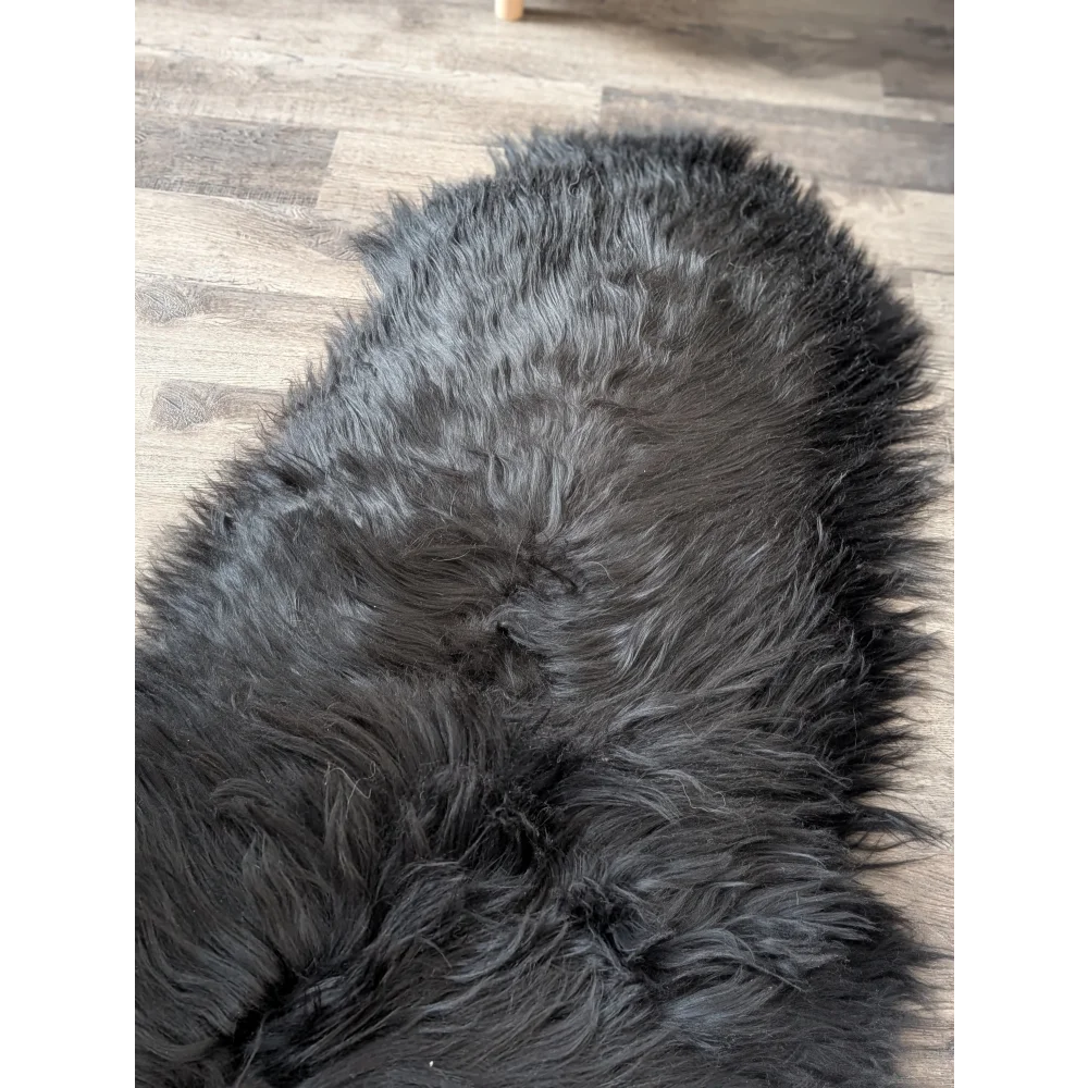 DBLBLK#1 80" x 30" Double Icelandic Sheepskin Natural Black