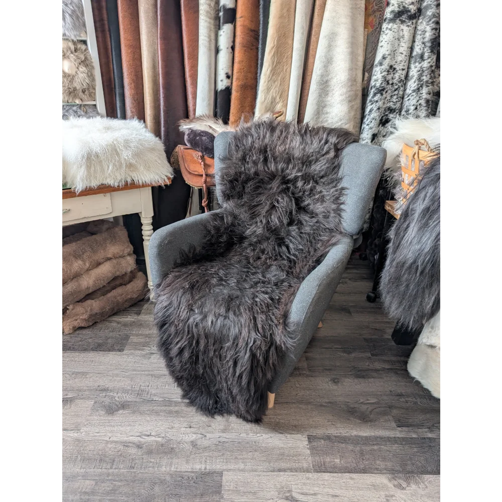 DBLBLK#2 82" x 32" Double Icelandic Sheepskin Natural Black