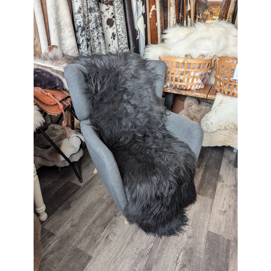 DBLBLK#3 83" x 31" Double Icelandic Sheepskin Natural Black