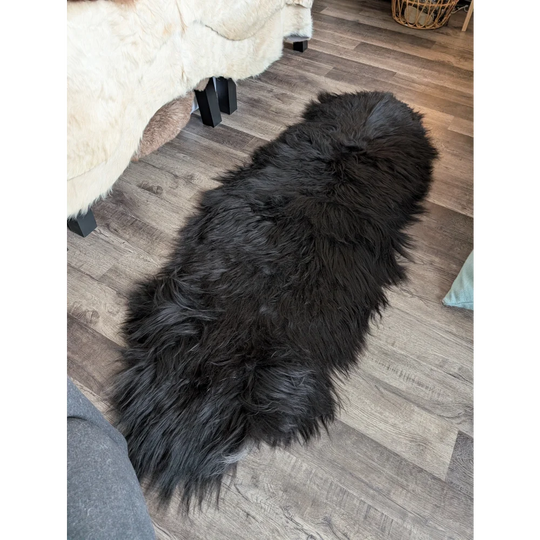 DBLBLK#4 87" x 33" Double Icelandic Sheepskin Natural Black