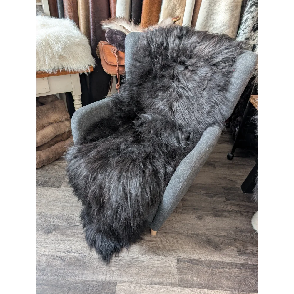 DBLBLK#4 87" x 33" Double Icelandic Sheepskin Natural Black