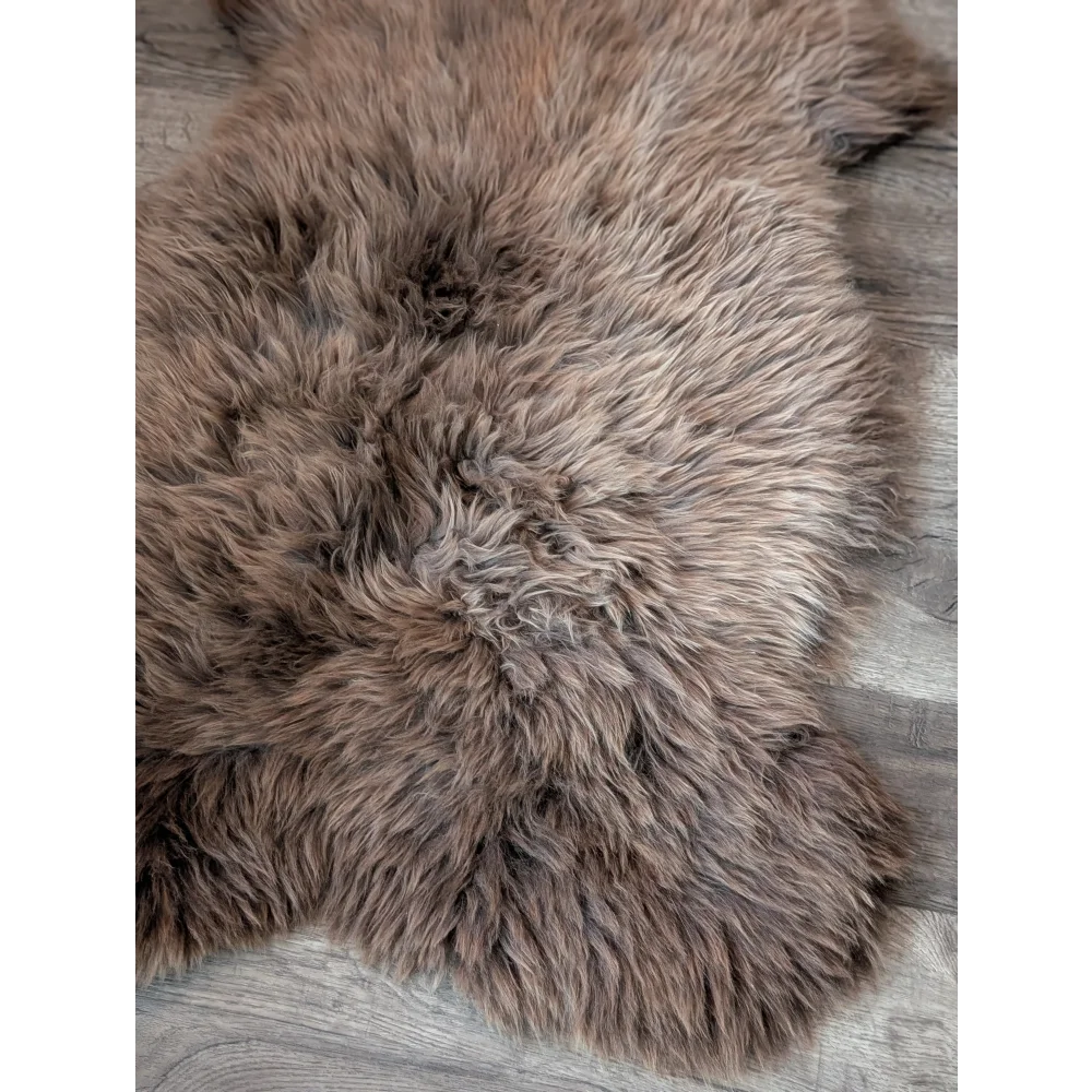 DE13❤️46" x 26" Gorgeous Fluffy British Sheepskin